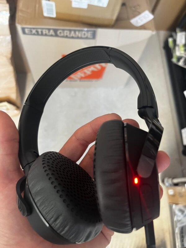 Skullcandy Riff Wireless On-Ear Headphones, Black - Image 3