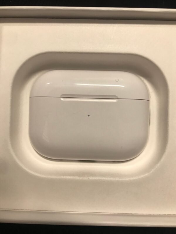 Apple AirPods Pro 2 - Image 6