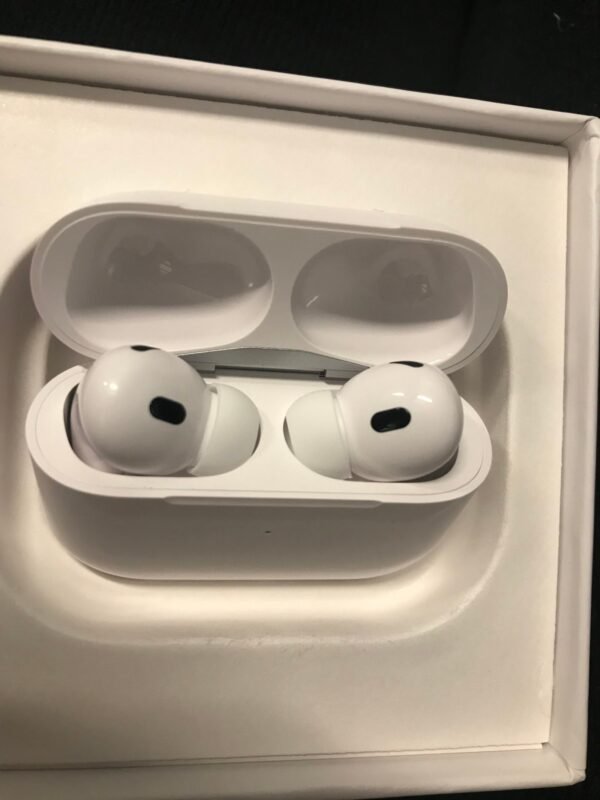 Apple AirPods Pro 2 - Image 3