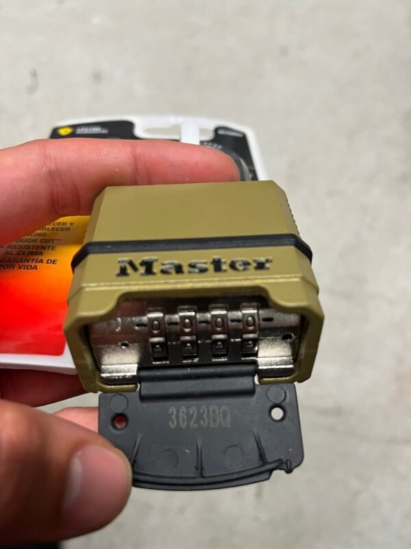 MASTERLOCK Resettable Combination Padlock - Image 4
