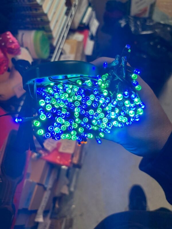 Outdoor 400 LED lights two colours - Image 3