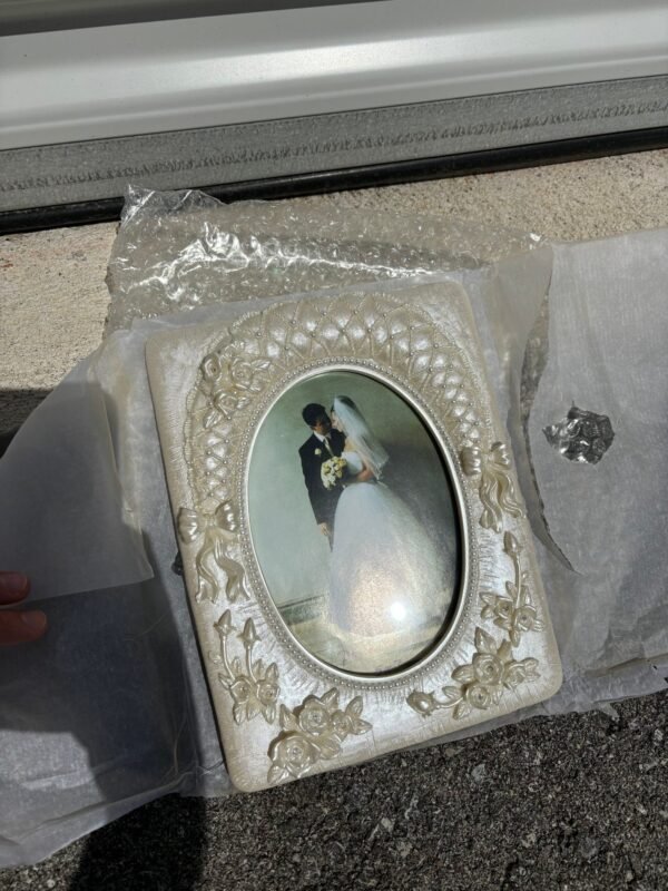 Wedding picture frame