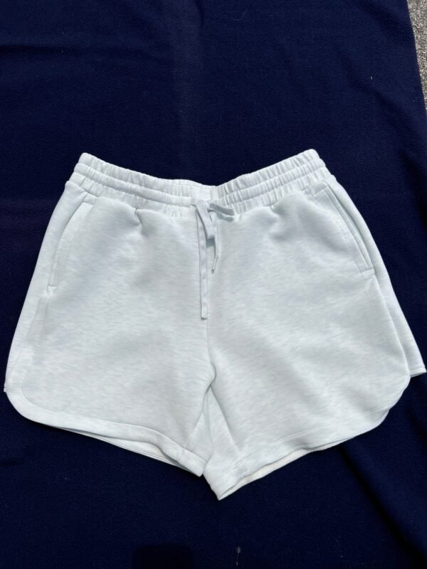 MONDETTA women's shorts size L