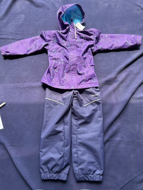 PARADOX kids, 2 peice rain suit, size XS (4/5)