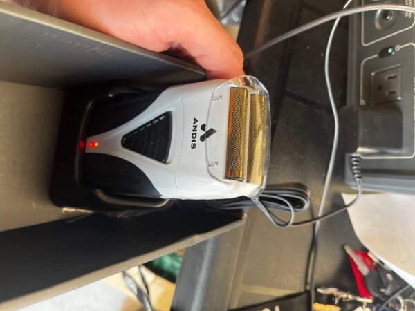 Andis profoil lithium shaver - Image 4