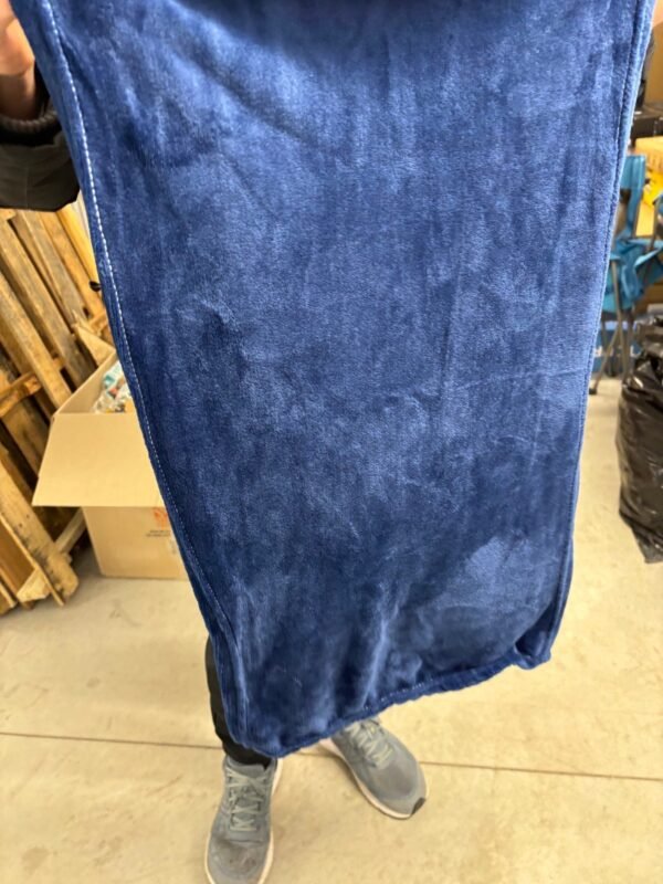 Blue face towel - Image 3