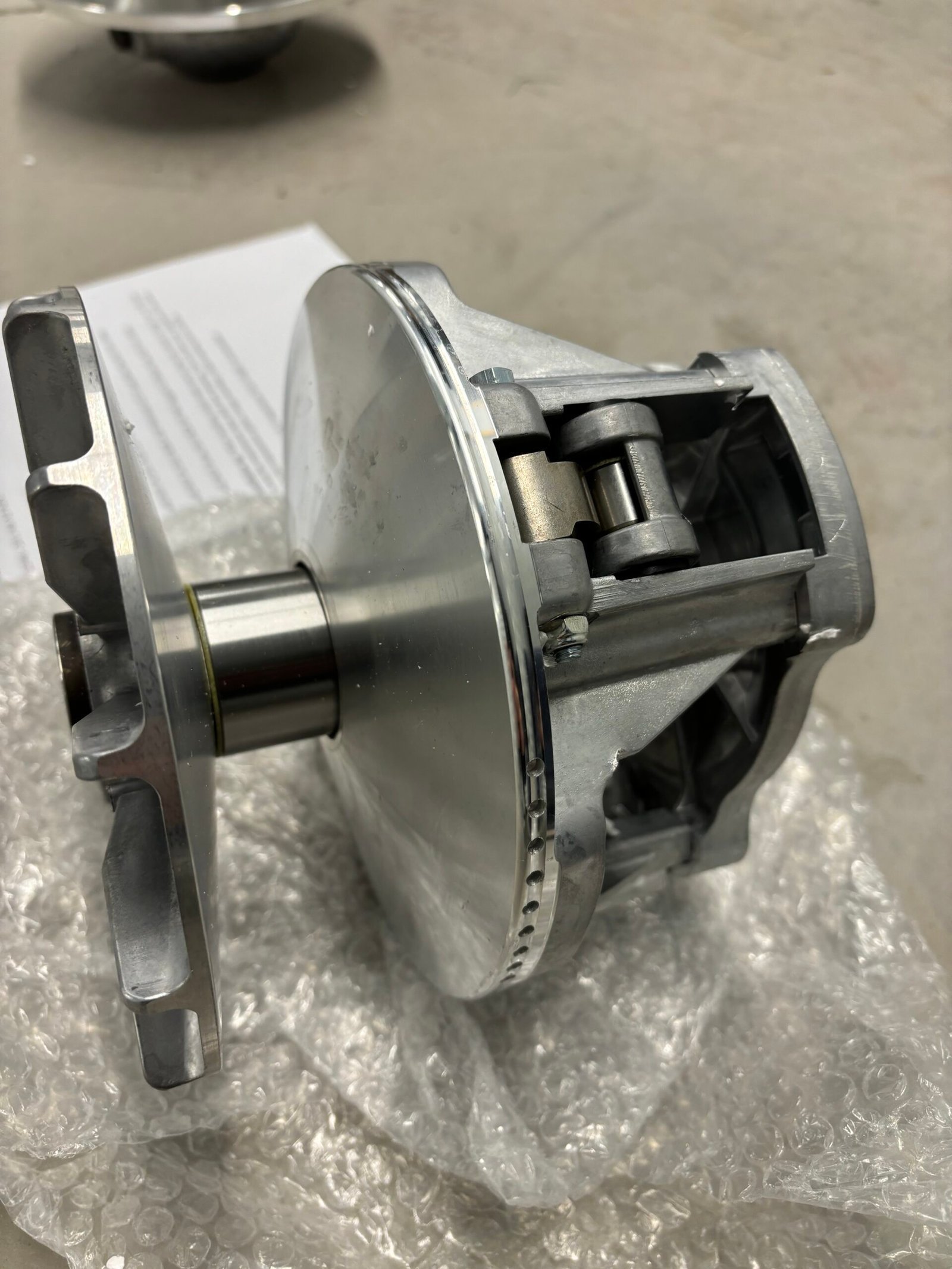 Primary & Secondary driven clutch - Image 2