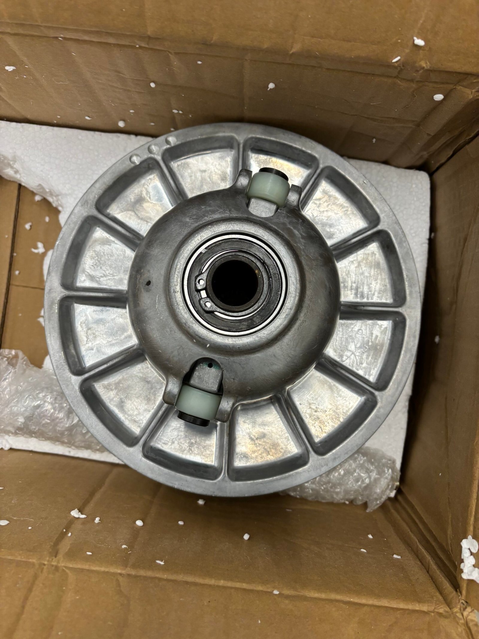 Primary & Secondary driven clutch - Image 10